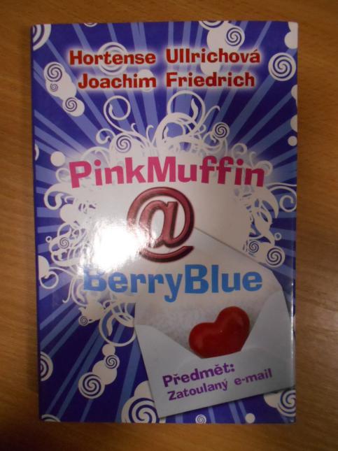 PinkMuffin@BerryBlue - Předmět: Zatoulaný e-mail