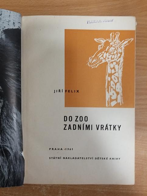 Do zoo zadními vrátky