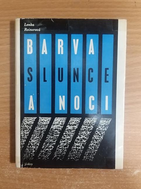 Barva slunce a noci