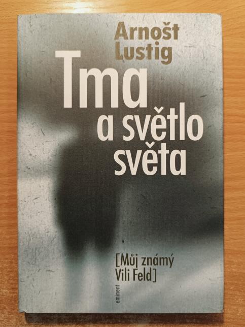 Tma a světlo světa