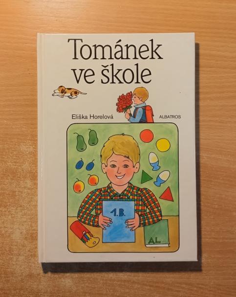 Tománek ve škole