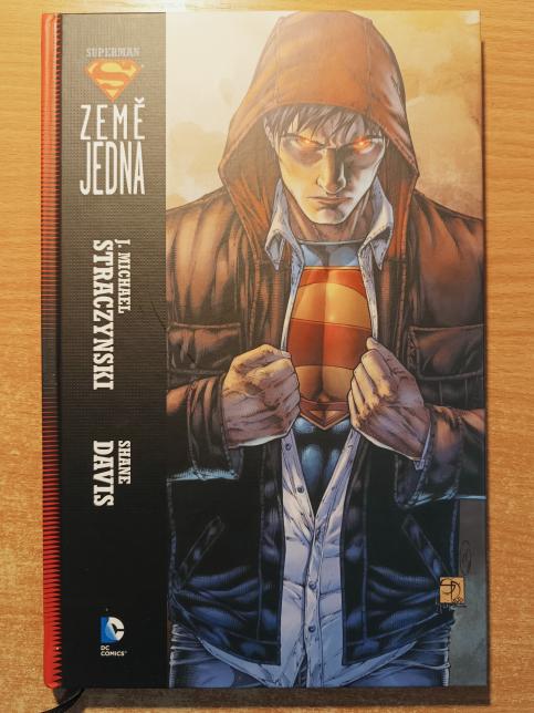 Superman: Země jedna