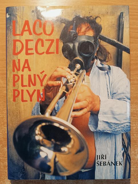 Laco Deczi na plný plyn