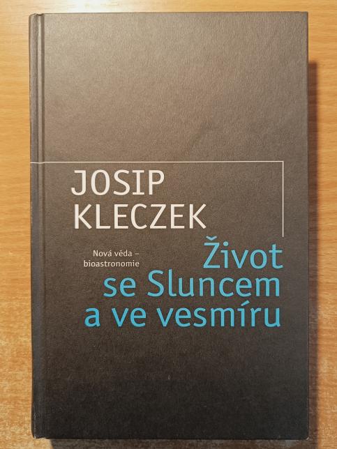 Život se Sluncem a ve vesmíru