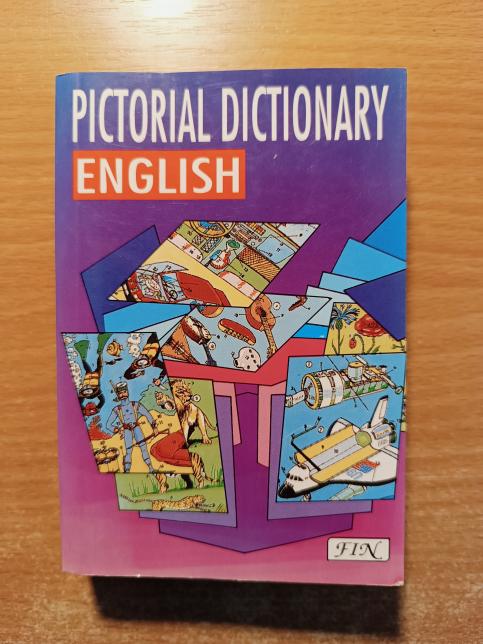 Pictorial dictionary: English (anglický obrázkový slovník)